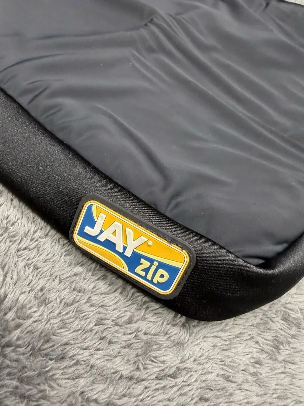 New JAY Zip Wheelchair Cushion Cover! Size 20x16”.